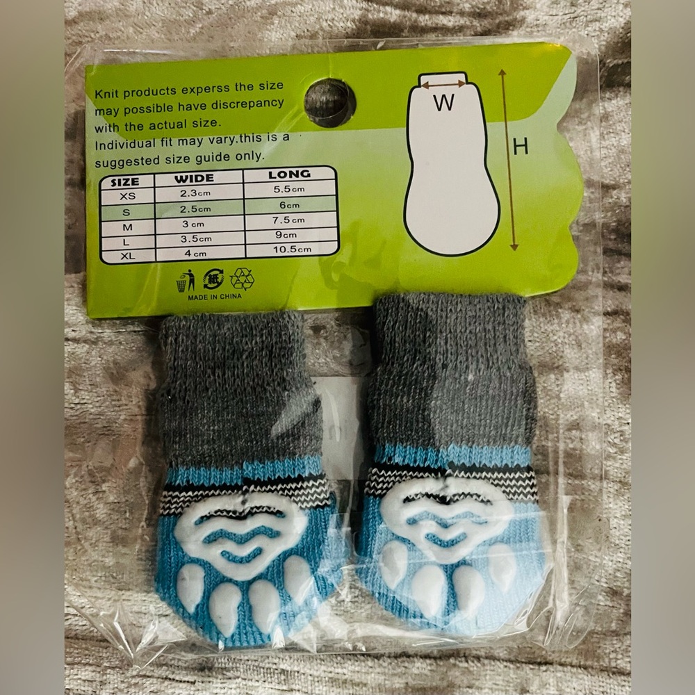 Gray & Blue Dog & Cat Socks | Small | New | Nonslip